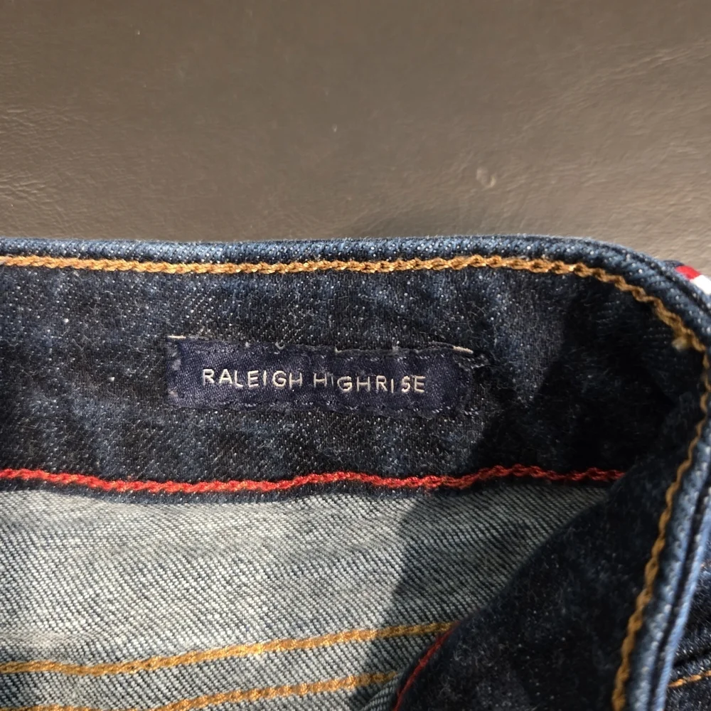 Tommy Hilfiger tommy hilfiger